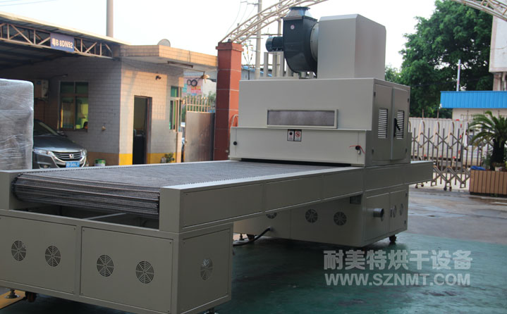 汽車內(nèi)飾件行業(yè)UV機(jī) 汽車內(nèi)飾件行業(yè)UV機(jī)